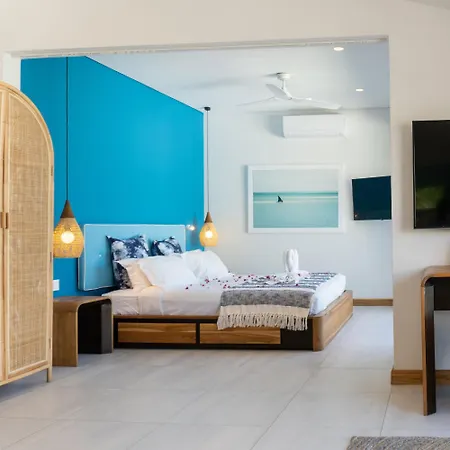 Blue Ocean Suites & Apartments Trou d'Eau Douce Exterior foto